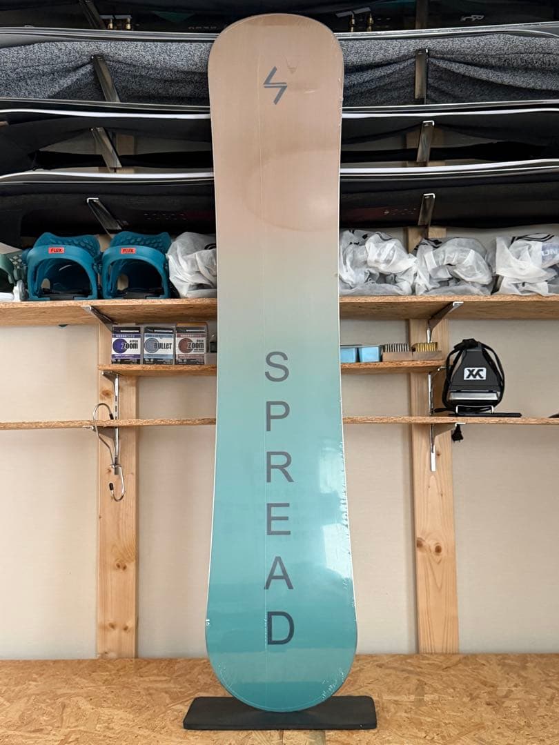 新品未使用シュリンク状態23-24 SPREAD LTV 143ソールカバー付き