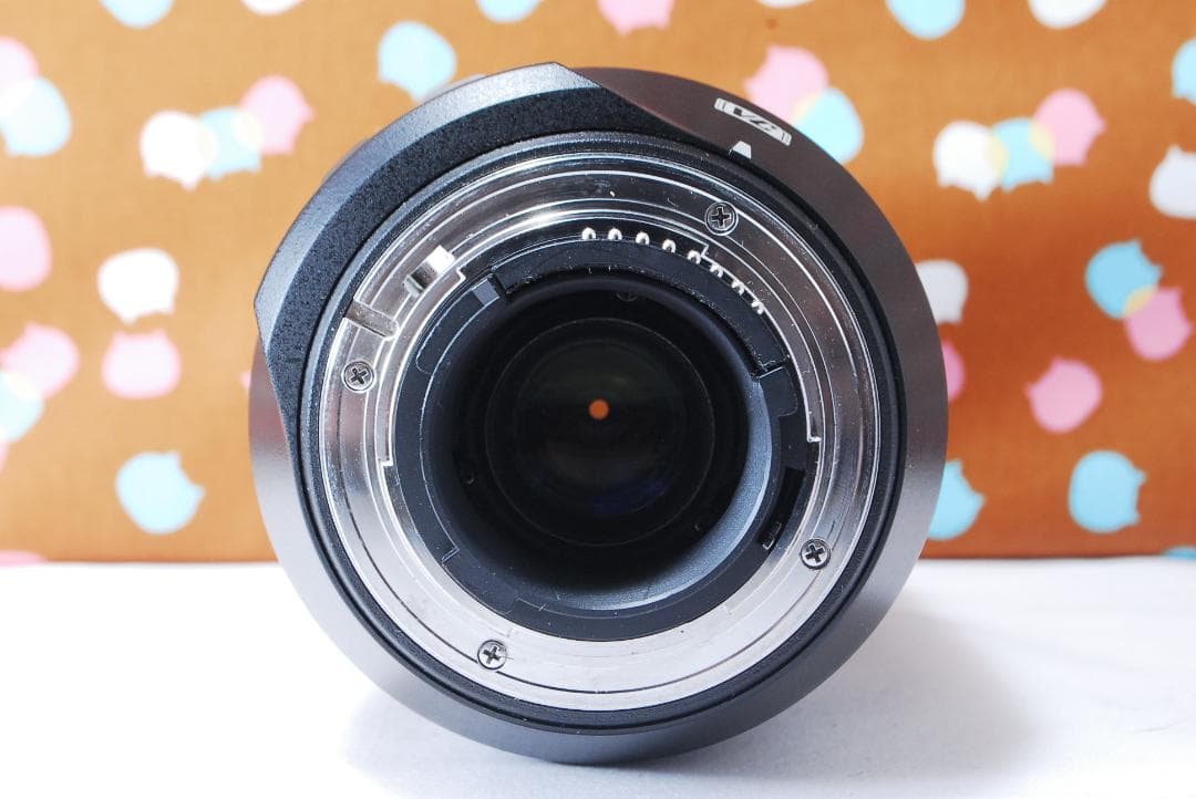 ✨訳あり特価✨TAMRON 70-300mm F4-5.6 Di SP VC