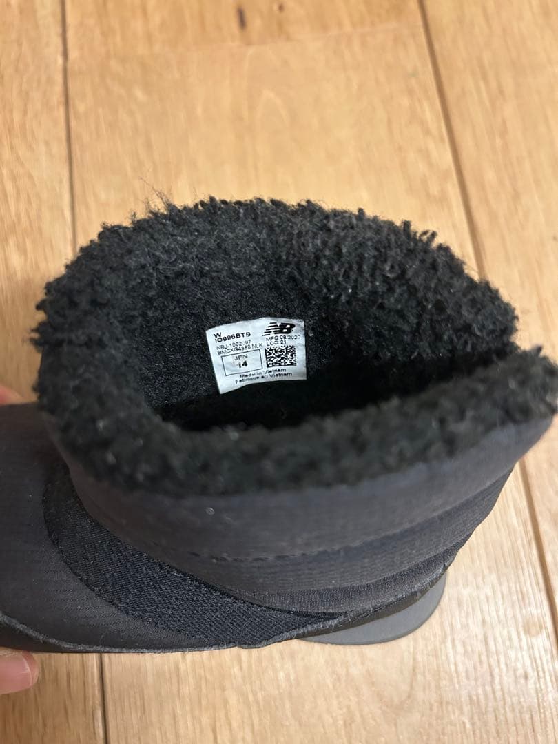 子供用スノーボードウェアとブーツセット