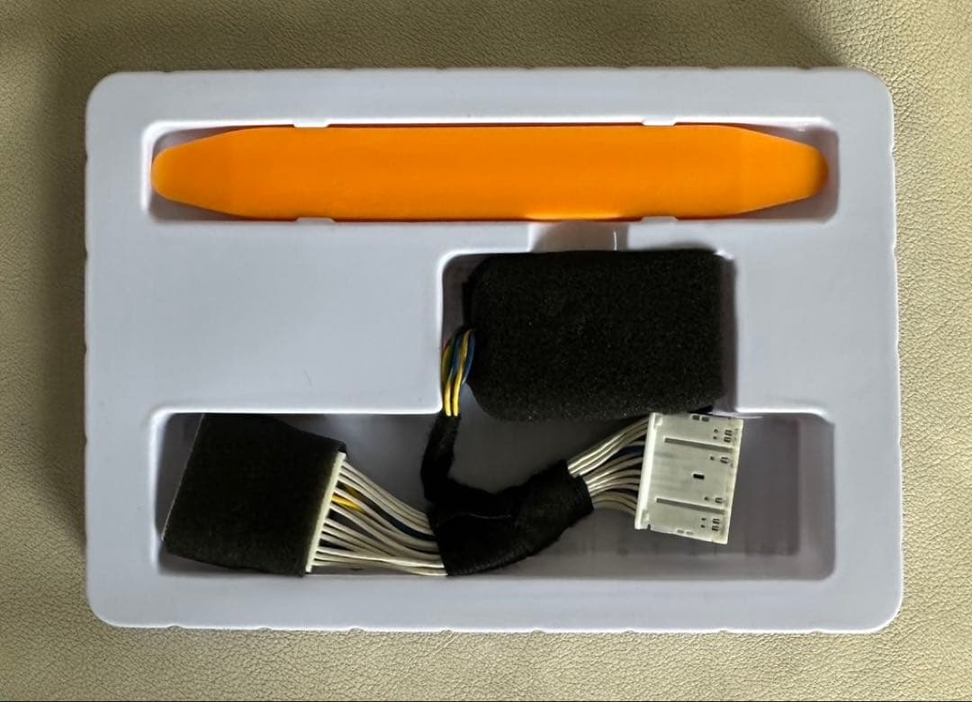 エンラージ商事 ヴォクシー ノア 90系 TV&ナビキャンセラー