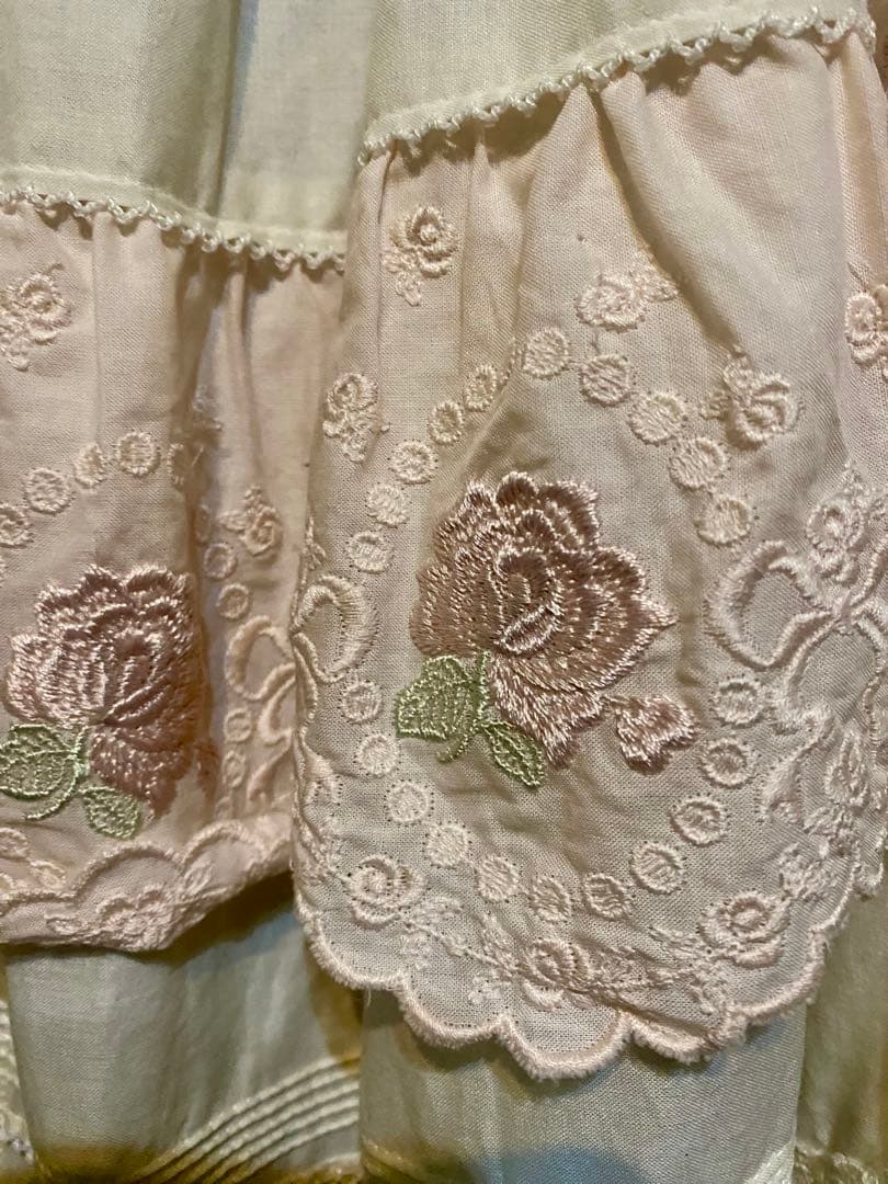 ピンクハウス．ローズレースセットアップ