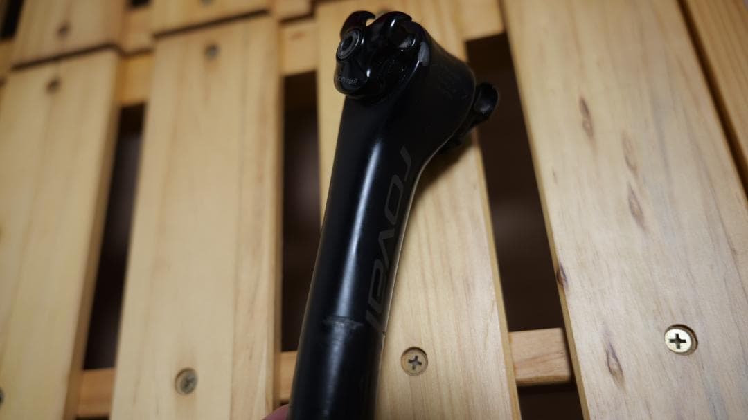 ROVAL 「ロヴァール」 TERRA CARBON POST φ27.2