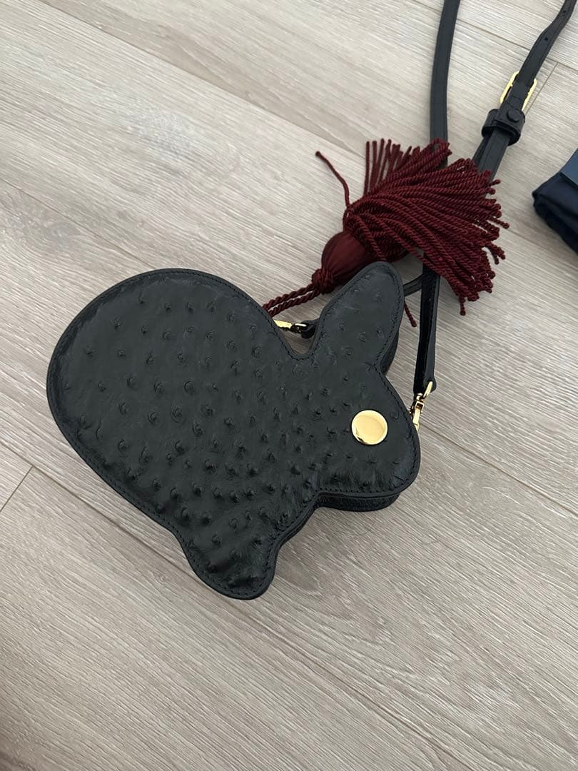 美品 hillier bartley うさぎ ショルダー バッグ オーストリッチ