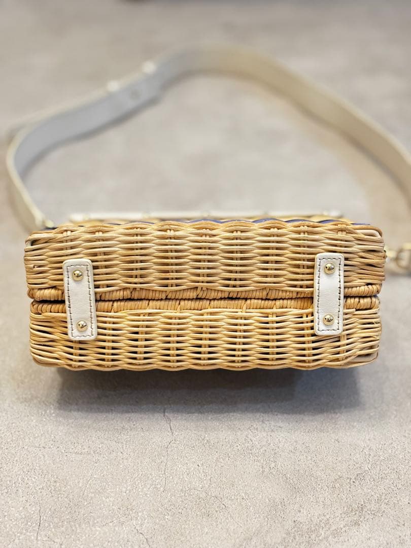 FURLA ミニクロスボディバッグ