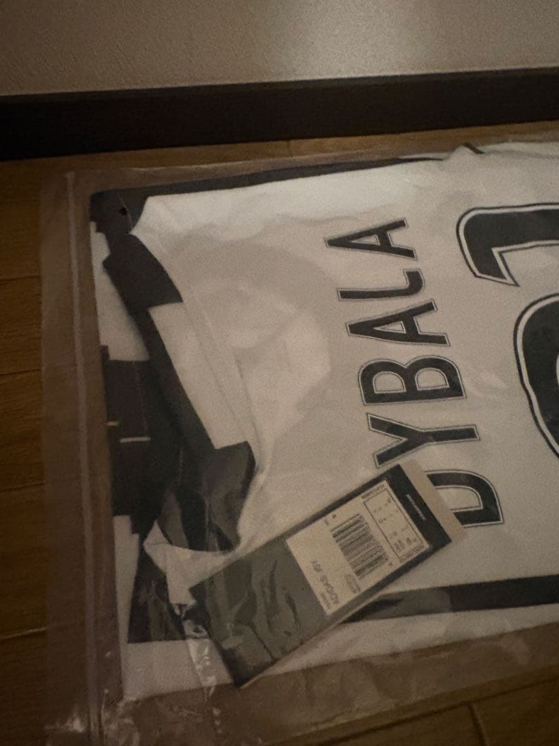 《新品》ユベントス16-17 ホーム CL仕様 ディバラ ユニフォーム L