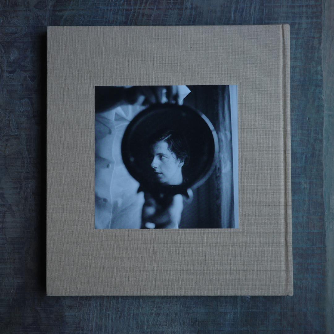 絶版本 Vivian Maier Self-Portraits