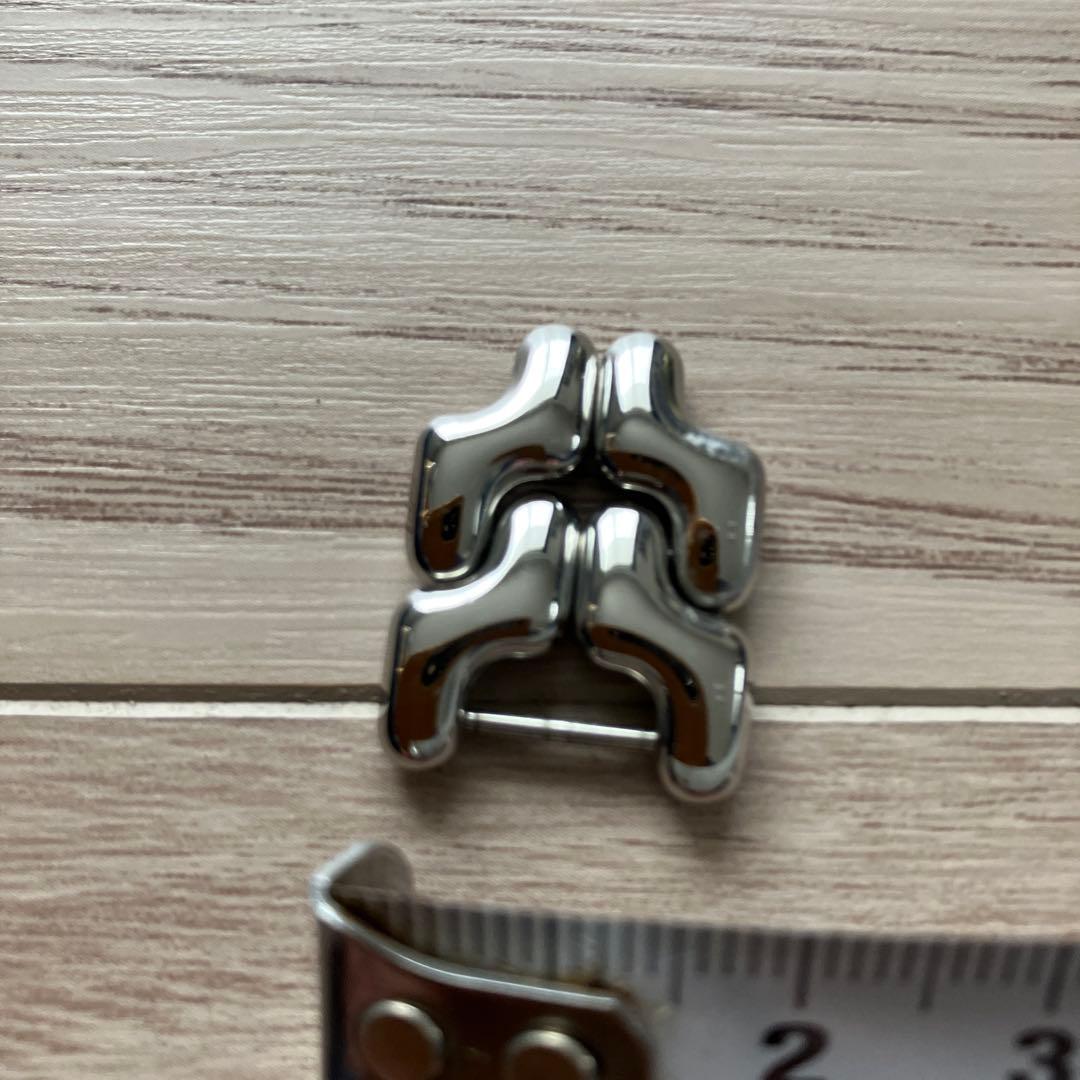 タグホイヤー時計くさり3cm x 3cm