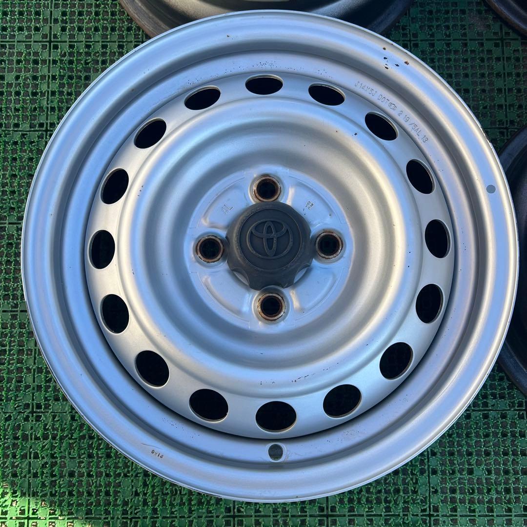 シ*イ様 トヨタ純正 プロボックス 14インチスチールホイール シルバー色 4本