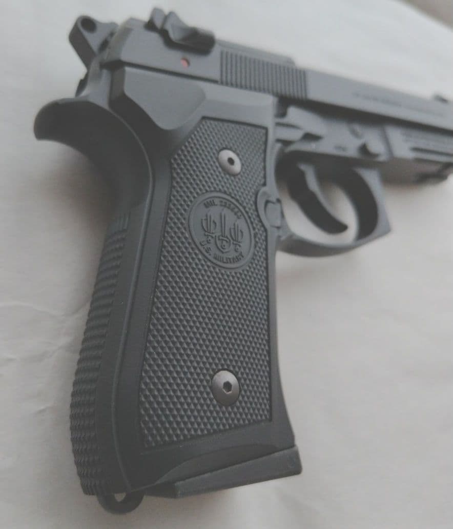 東京マルイ ガスブローバック M9A1 ベレッタ ガンケース付き