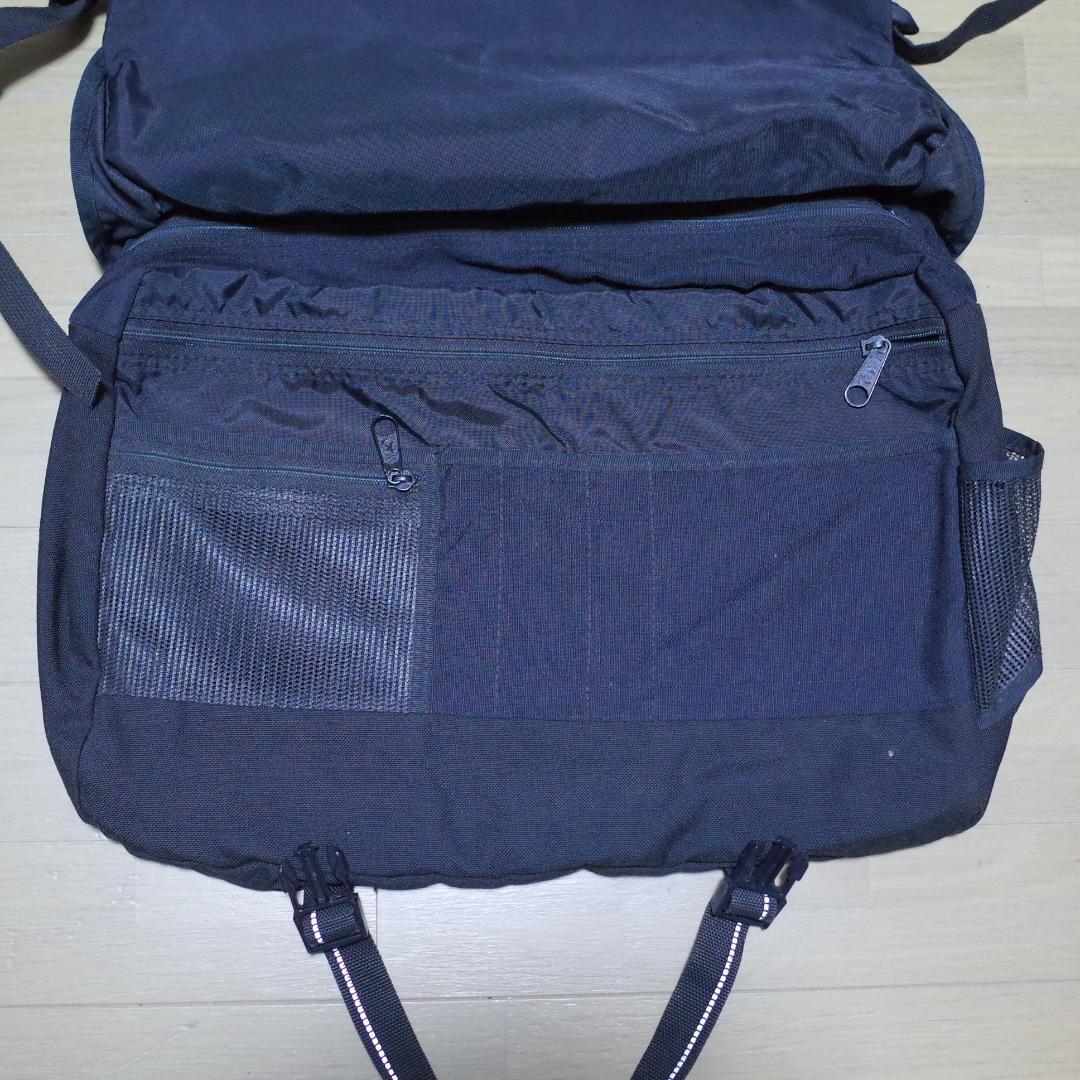 JANSPORT メッセンジャーバッグ ブラック