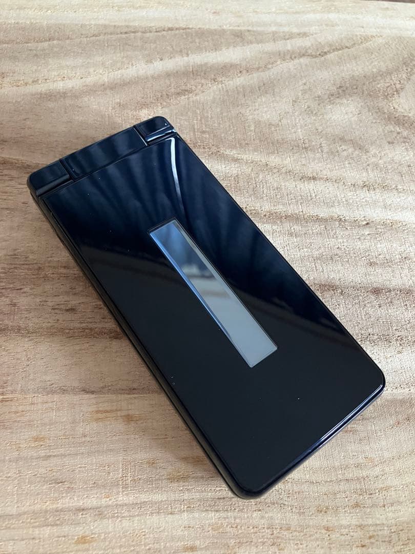 ソフトバンク AQUOS ケータイ4 A205SH ブラック 白ロム