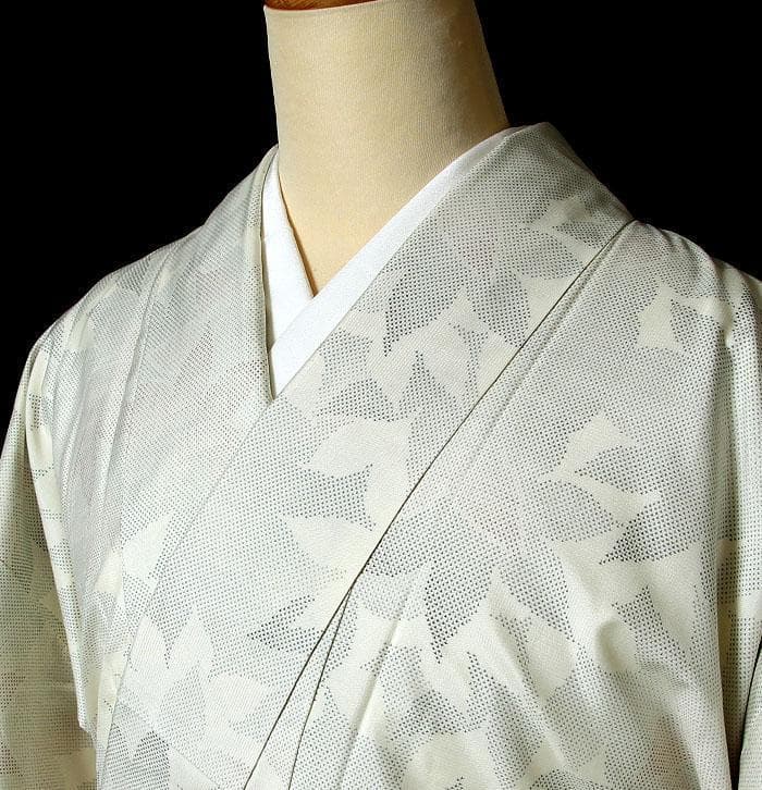 6943■　本場白大島紬　八つ手文　カタス式　経緯絣　美品