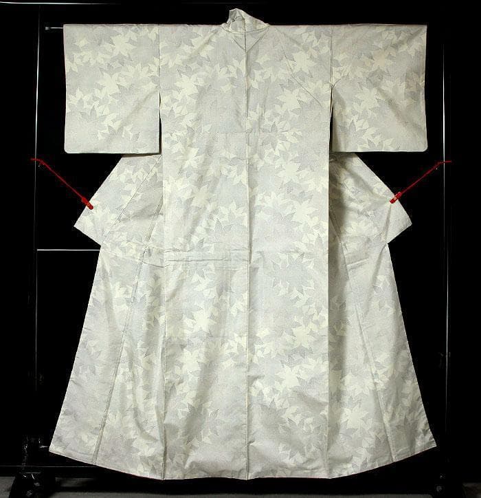 6943■　本場白大島紬　八つ手文　カタス式　経緯絣　美品