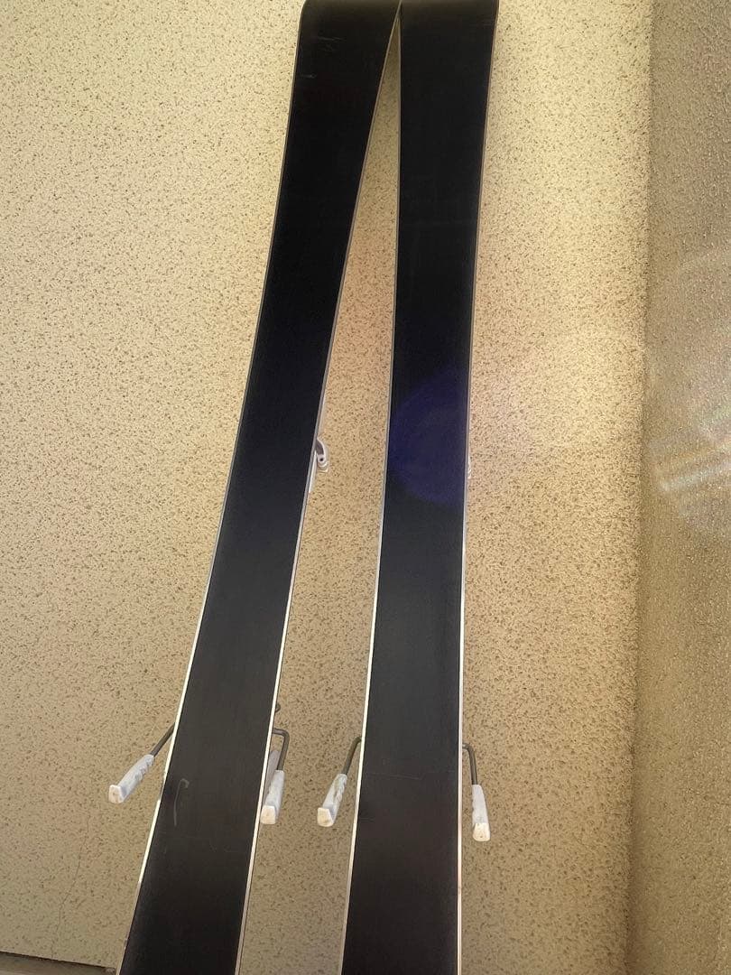 値下げ⭐︎ジュニアスキー板　HEAD 127センチ