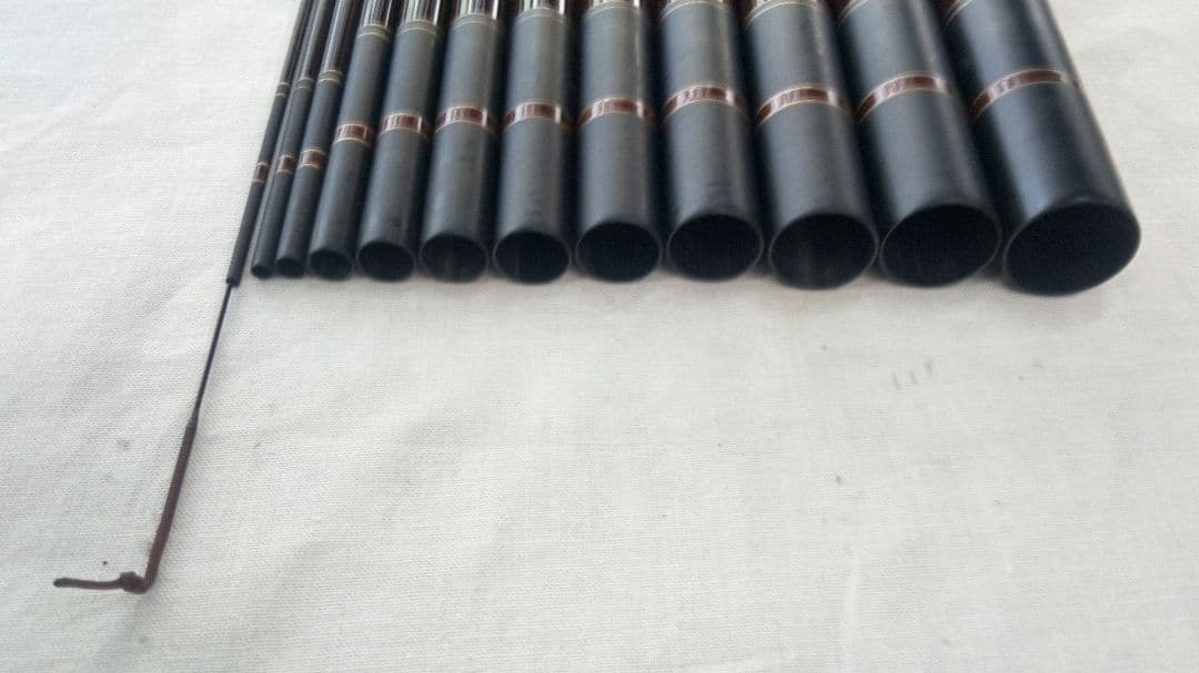 ダイワ　カーボウイスカー早蕨硬調53 &華厳中硬53　2本セット　良品