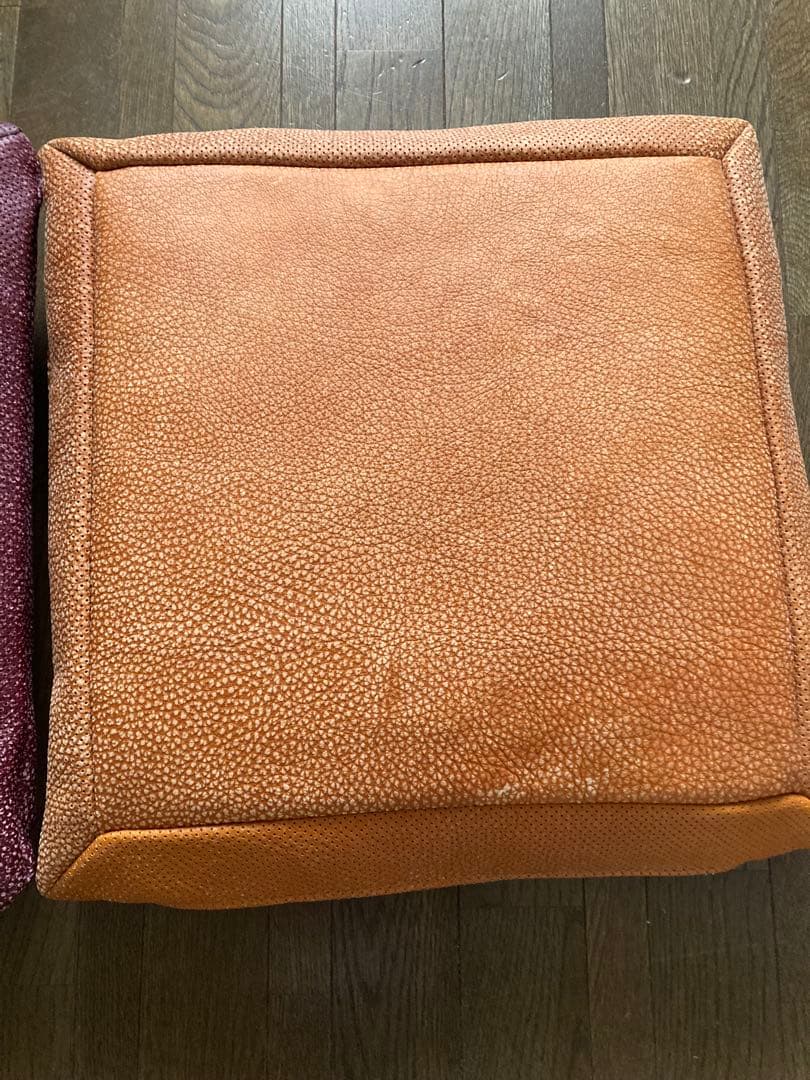 新品レザークッション 2個セット ケルビンジョルマーニ 本革