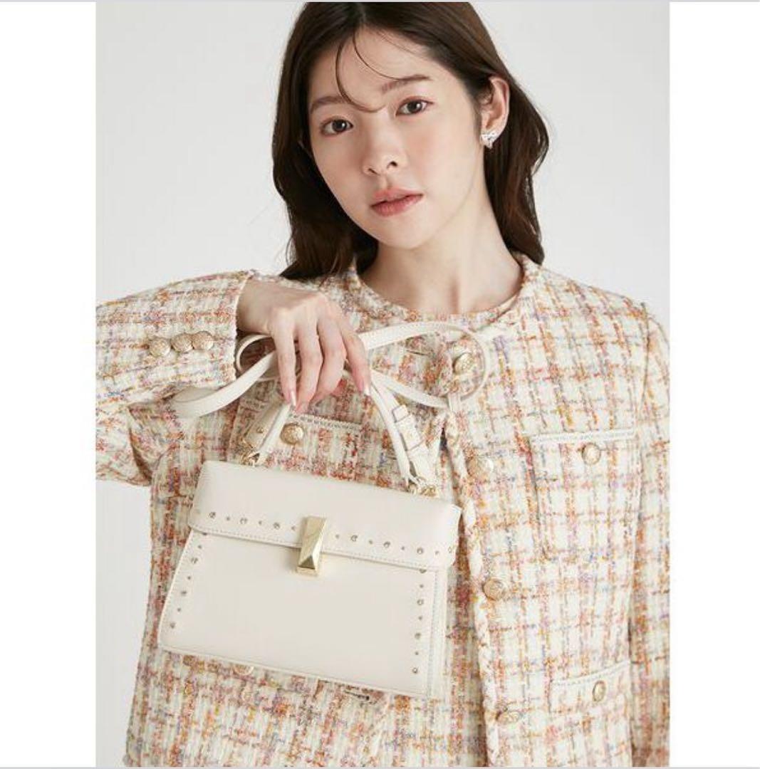 即日発送可能　【リュタン】ビジュースタッズポシェット（M）