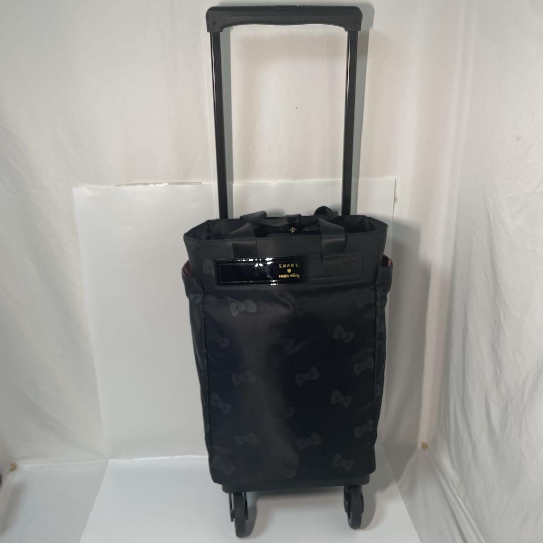 【美品】スワニー×ハローキティ　コラボ　キャリーバッグ