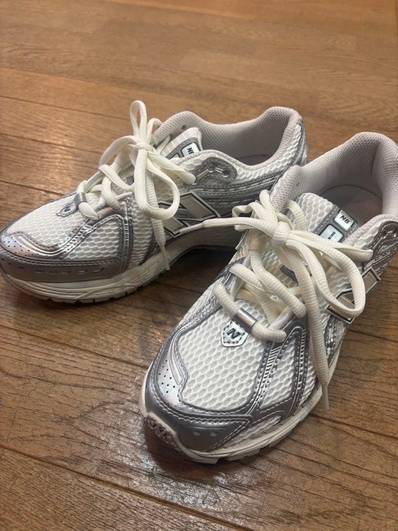 【美品】New Balance M1906REE 24cm