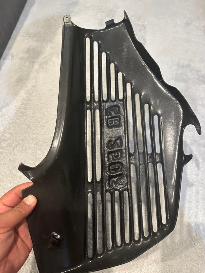 ジェイド250 サイドカバー ビートテール