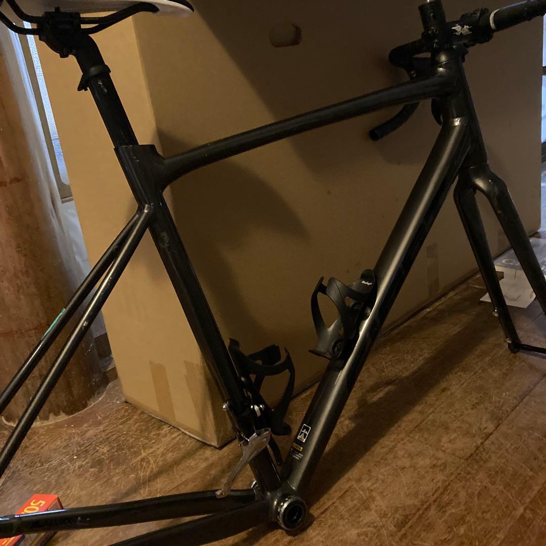 GIANT contend AR4 フレーム