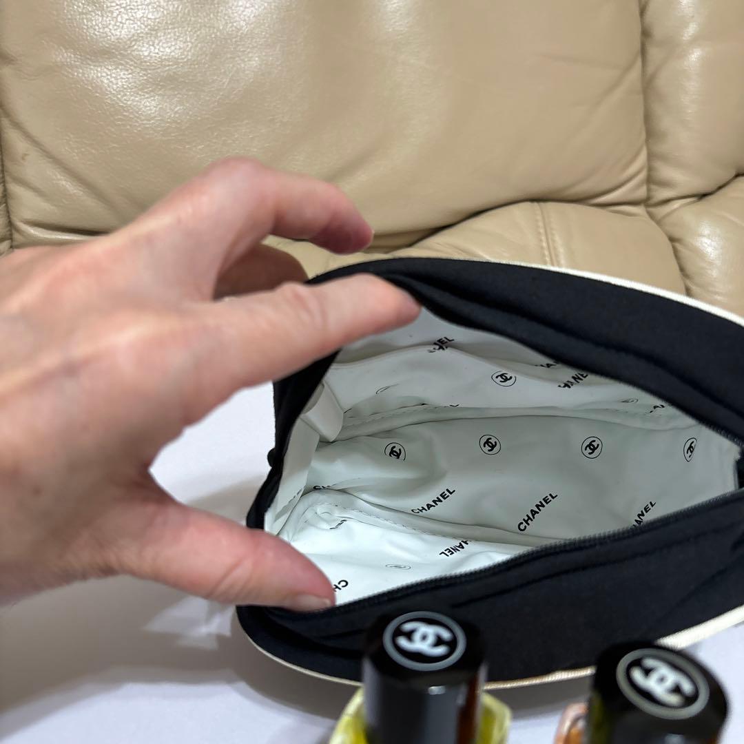 CHANEL 香水SIGNATURE BAG No 5.19.22 シャネル