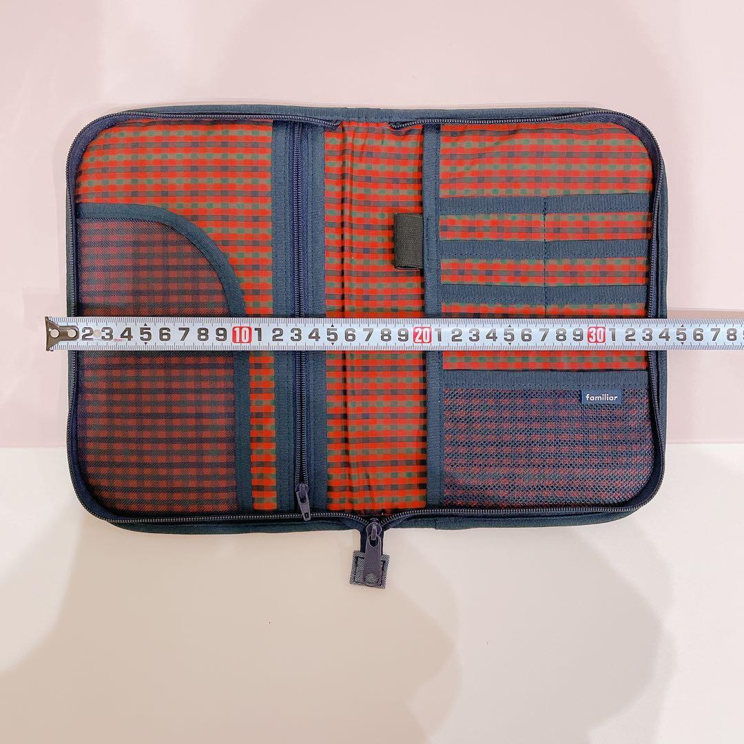 【新品】ファミリア　母子手帳ケース　刺繍デザイン