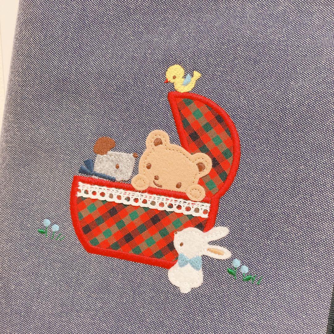 【新品】ファミリア　母子手帳ケース　刺繍デザイン