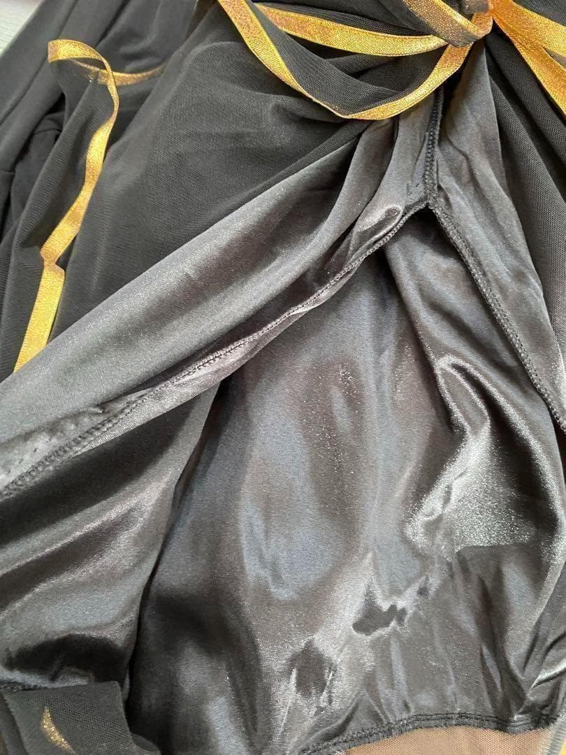 【豪華】新品　段々フリル　裾ゴールデンラメリボン　ラテンスカート黒ｐ3235