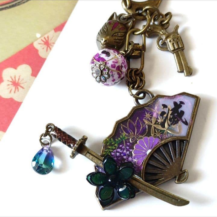 和風◇扇子　銃　漢字一文字　他レジンキーホルダー計4点