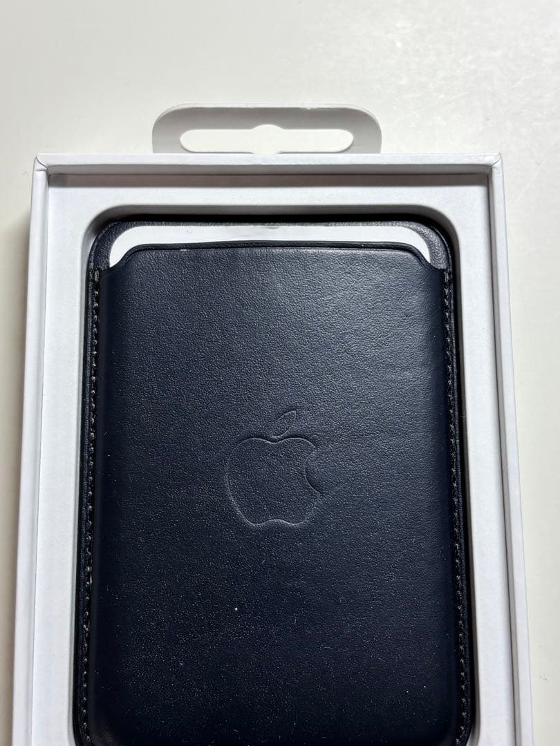 【美品】純正 MagSafe対応 iPhone レザーウォレット・ミッドナイトB