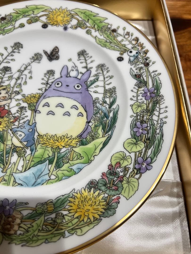 スタジオジブリ　トトロ　イヤープレート1998年　美品　希少