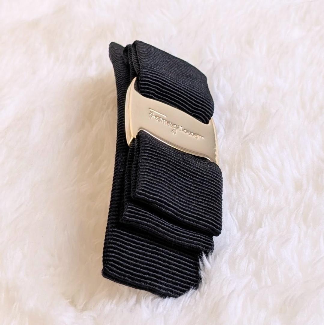 極美品✨Salvatore Ferragamo バレッタ ブラック ゴールド
