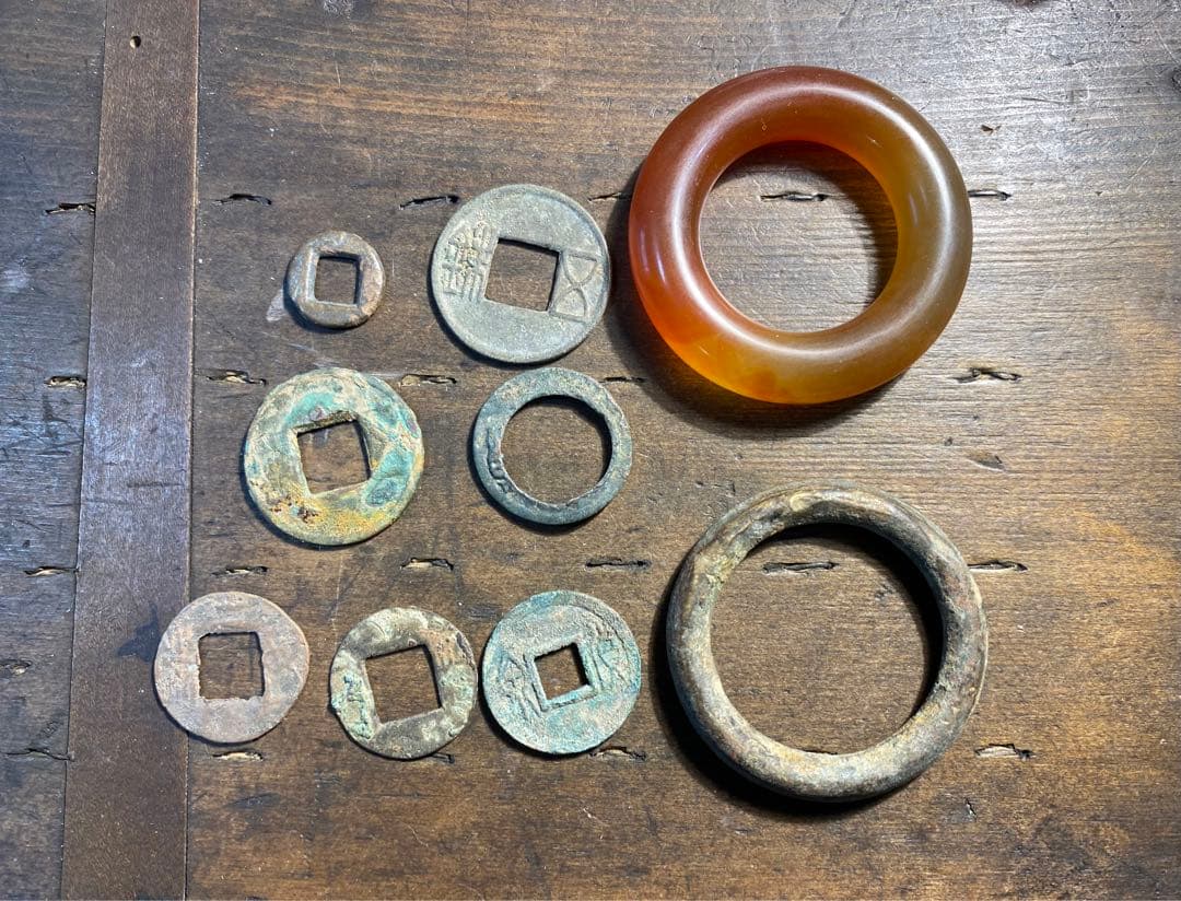 漢時代　古銭　玉石製 9個セット 本物