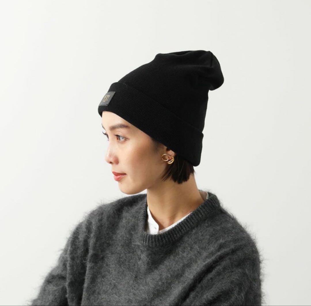 N°21 黒 ビーニー ニット帽　【新品】
