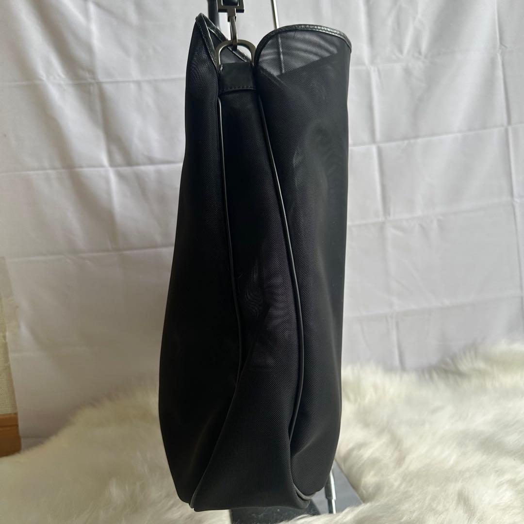 グッチ　ブラック　メッシュ　トートバッグ バンブー　ハンドル　A4可