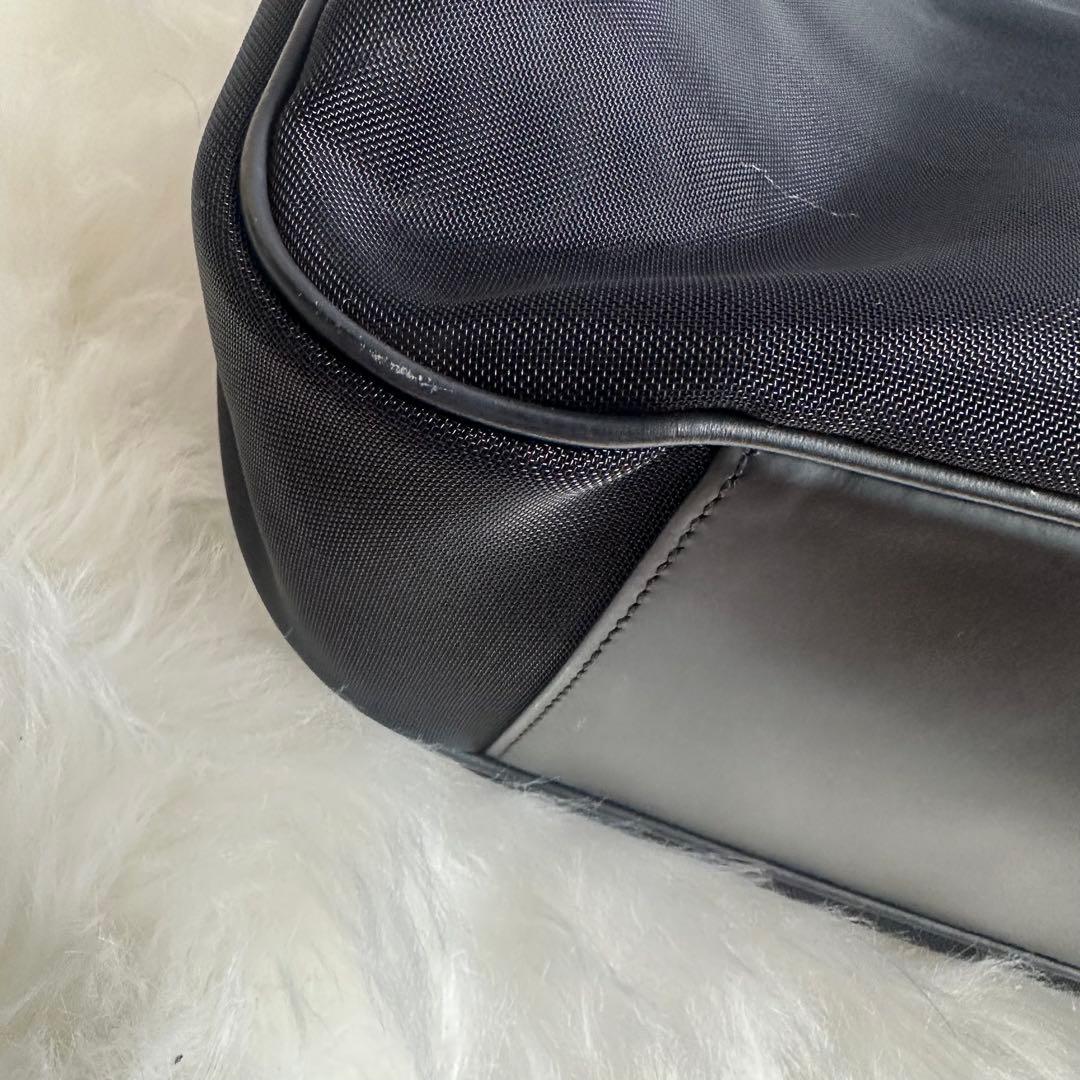 グッチ　ブラック　メッシュ　トートバッグ バンブー　ハンドル　A4可