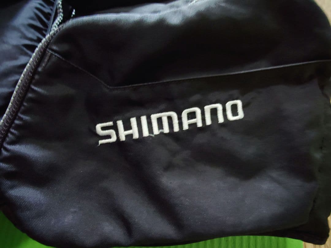 シマノ　NEXUS フィッシングベスト