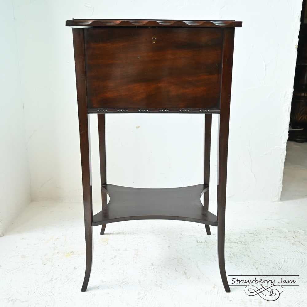 o*i様 L3612-19 英国アンティーク ソーイングボックス サイドキャビネ