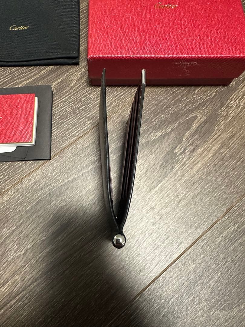 値下げしました！Cartier ブラックレザー マネークリップ