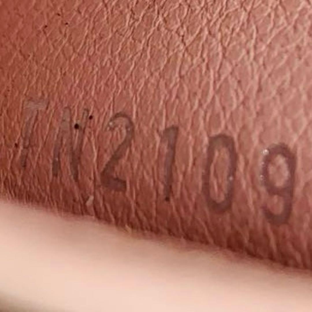 ルイヴィトン　キーケース　マヒナ　ピアス　ミュルティクレ4