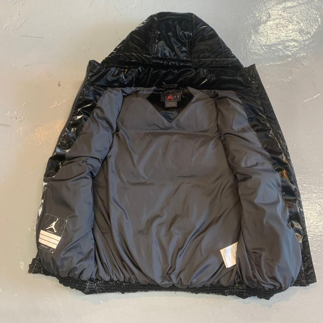 Sサイズ NIKE JORDAN 光沢　フライト　ダウンベスト　ブラック