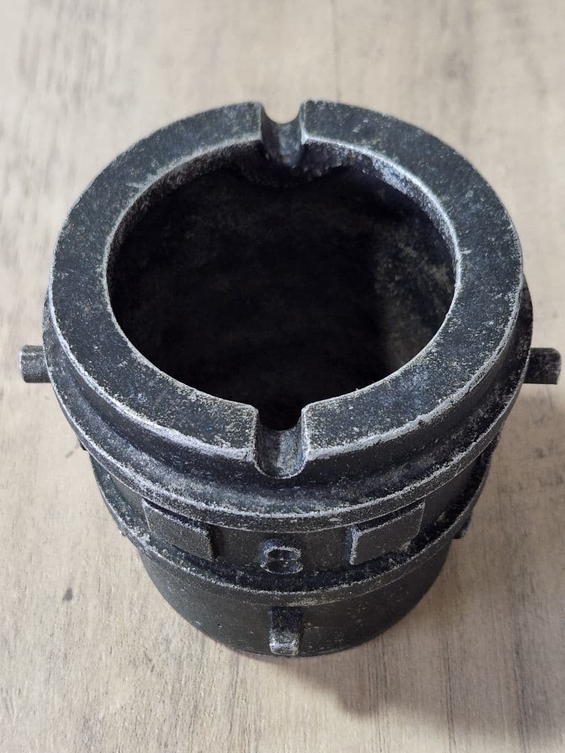 貴重　年代物　ヴィンテージ　八幡製鉄所　第一製鋼工場　記念品　鉄製　転炉型　灰皿