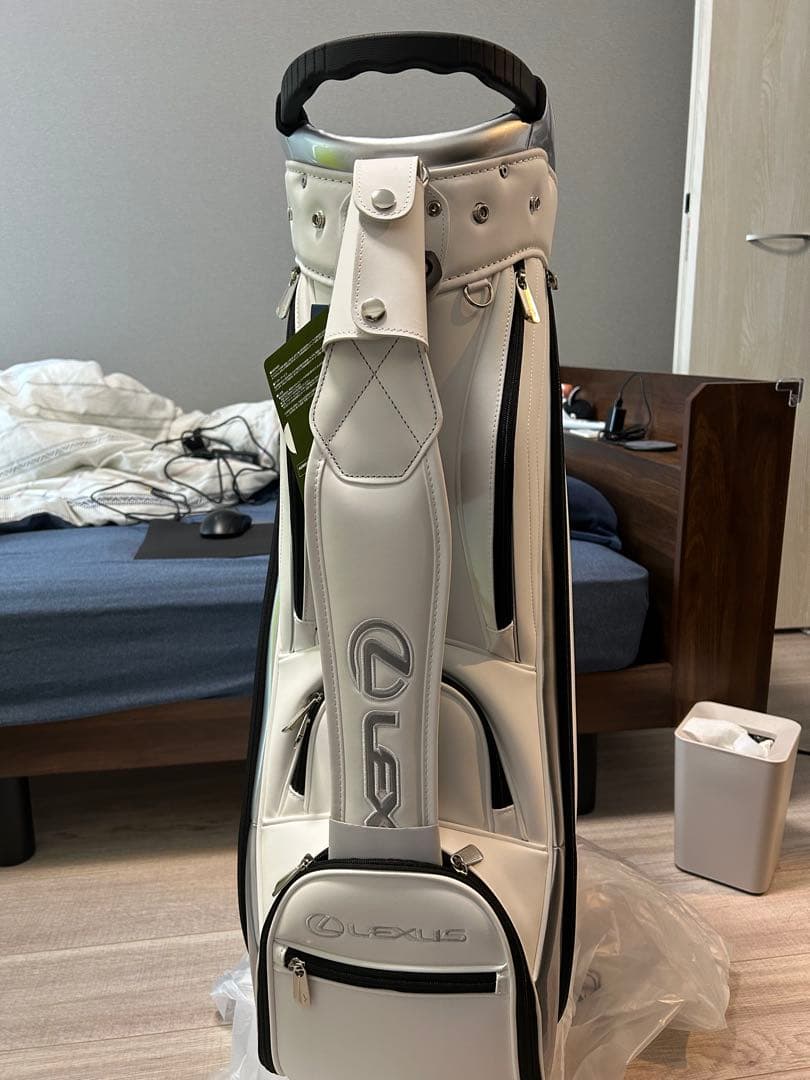 ［さらに値下げ(限界...)］新品未使用　LEXUS×ミズノ　キャディバッグ