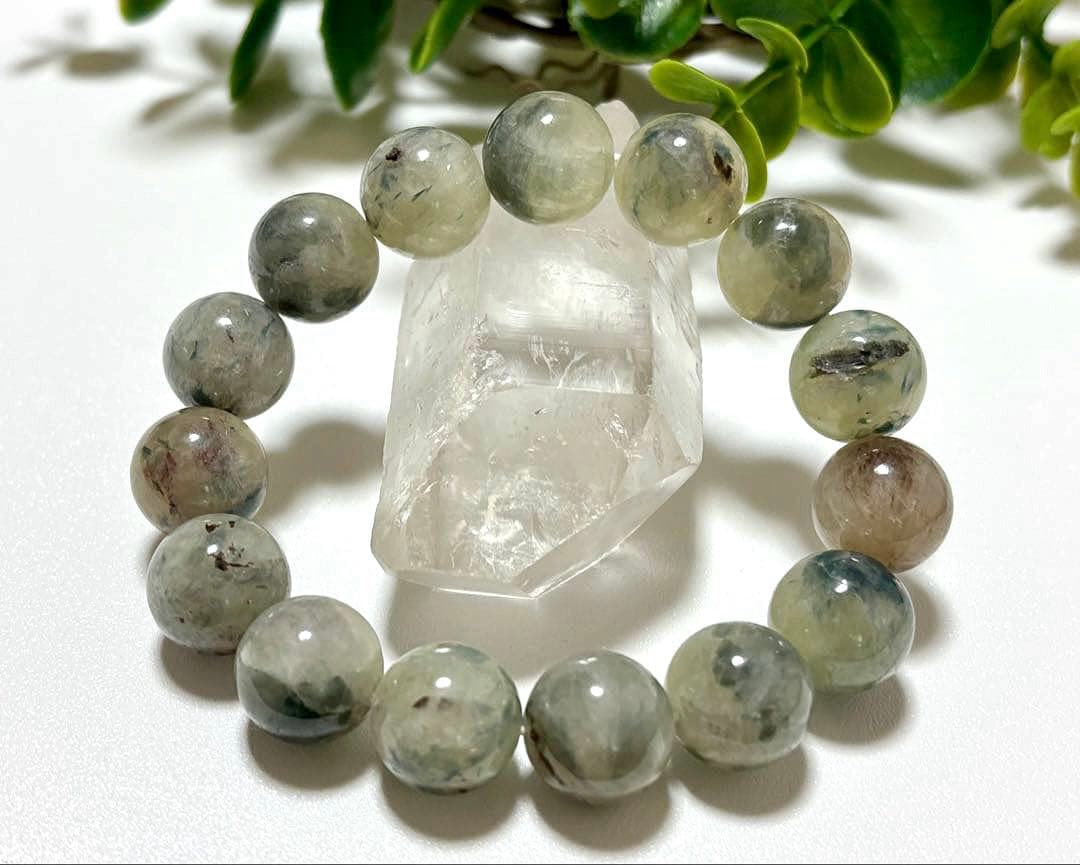 夢幻品質　地球創生の神秘と宇宙の輝きを宿す奇跡の鉱物　グランアースシードライト