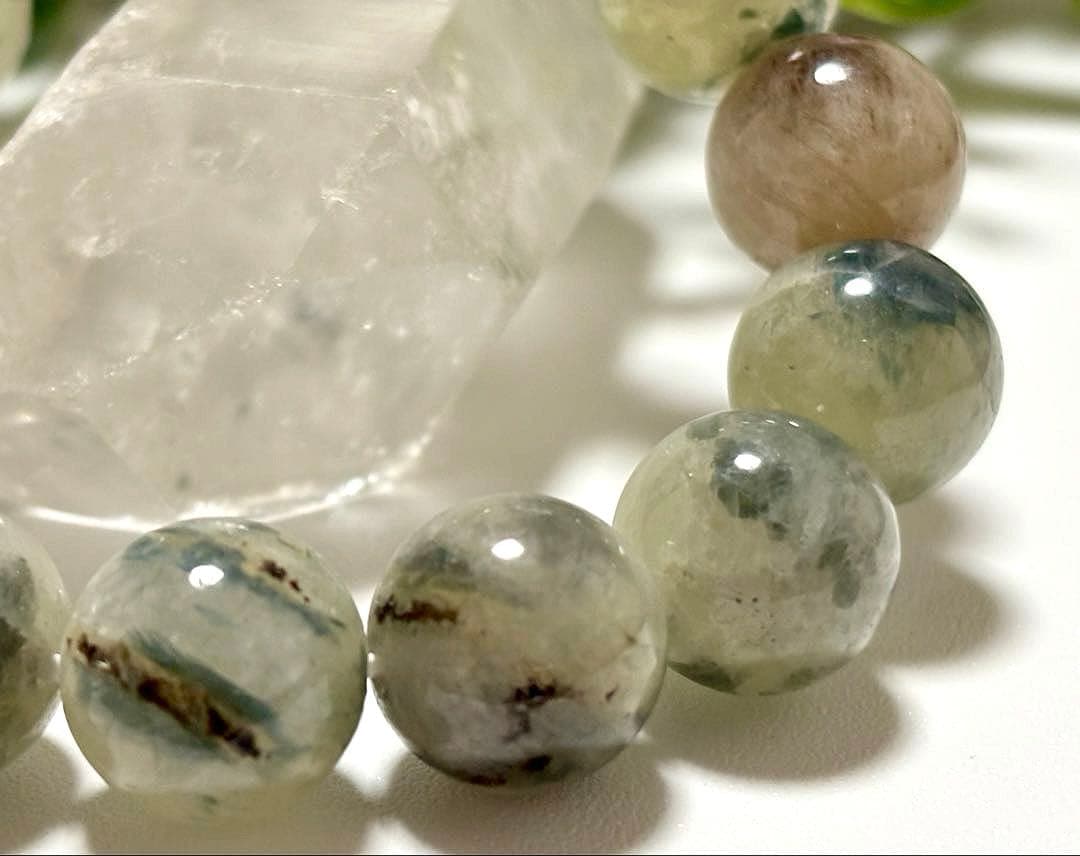 夢幻品質　地球創生の神秘と宇宙の輝きを宿す奇跡の鉱物　グランアースシードライト