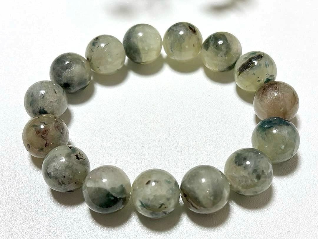 夢幻品質　地球創生の神秘と宇宙の輝きを宿す奇跡の鉱物　グランアースシードライト