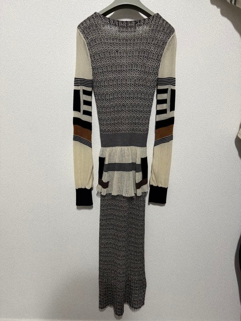 ゆ*ゆ様 マメクロゴウチMixed Knitted Fabric Peplum