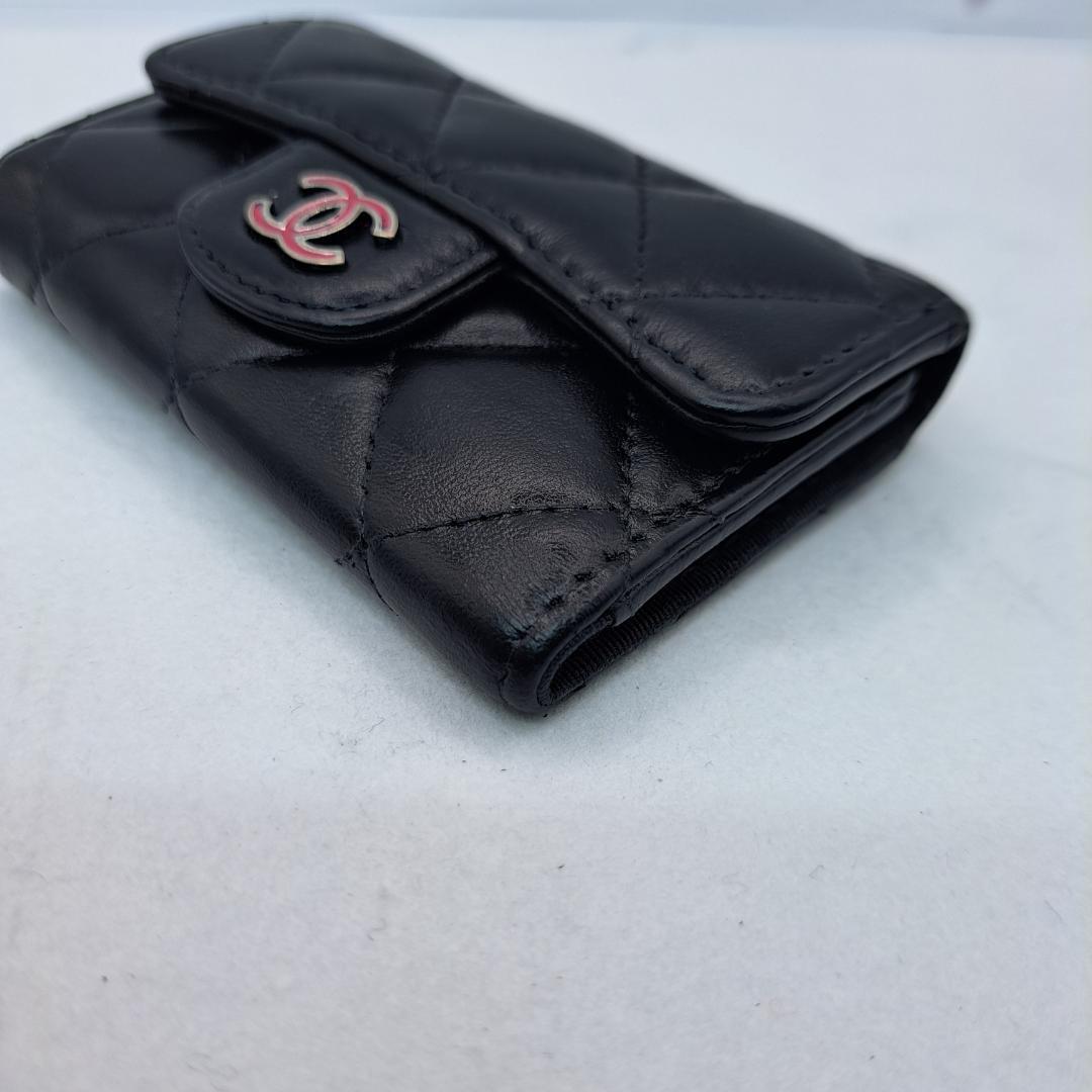 CHANEL　マトラッセ　キーケース　ブラック　ラムスキン