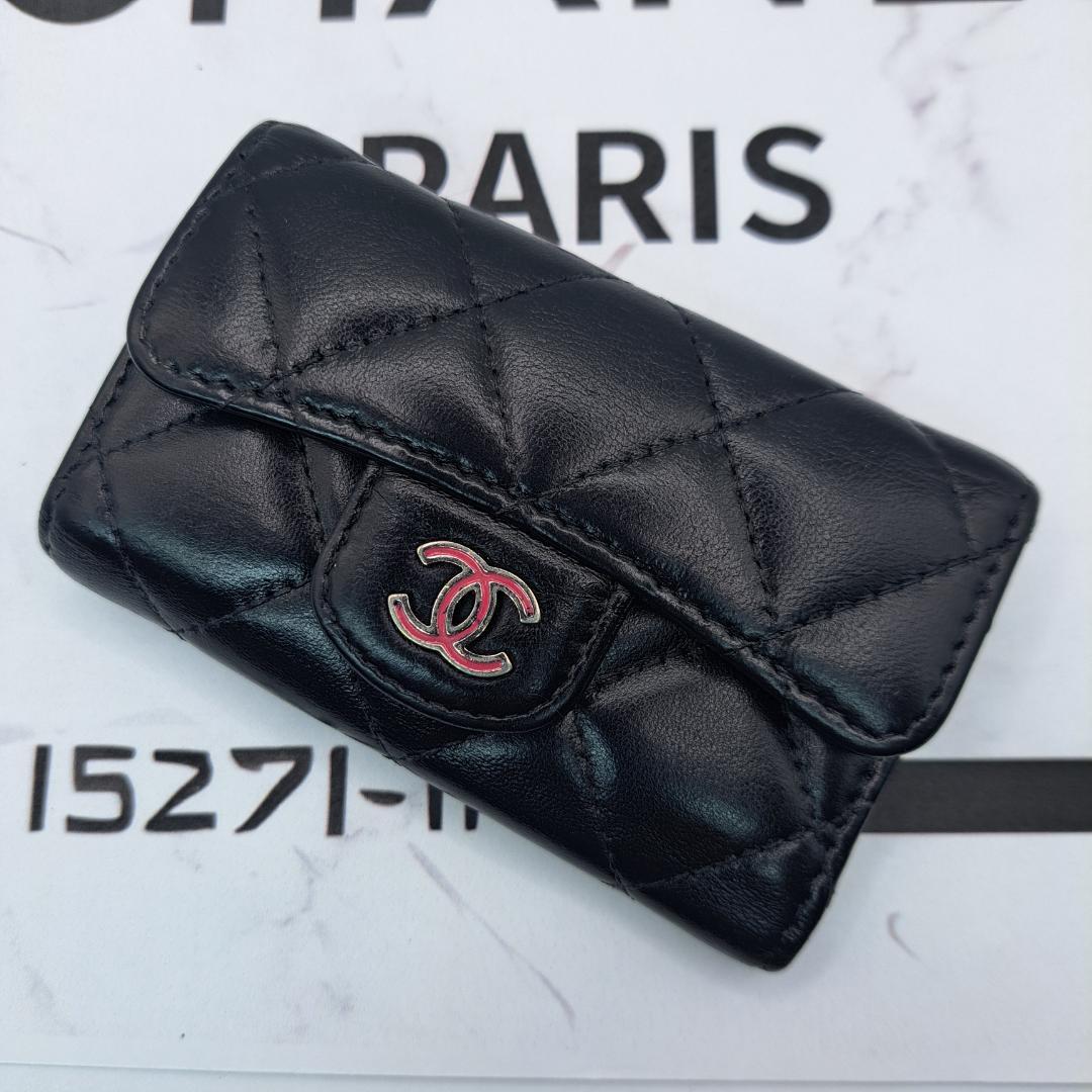 CHANEL　マトラッセ　キーケース　ブラック　ラムスキン